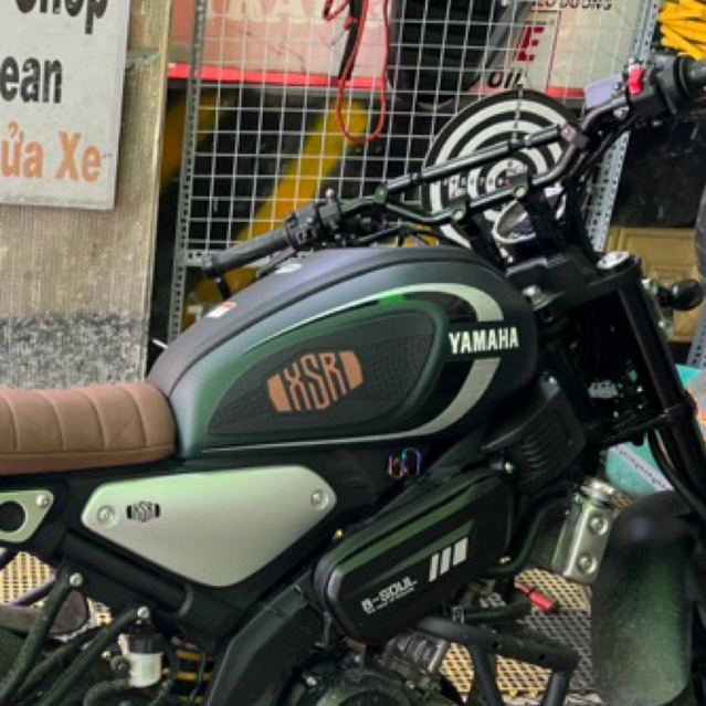 Miếng dán bình xăng xe motor Xsr