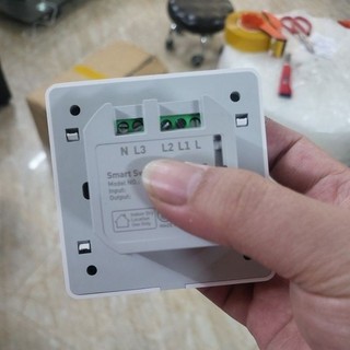 Công Tắc Cơ Zigbee Thông Minh Hình Vuông Tuya ZigbeeEU