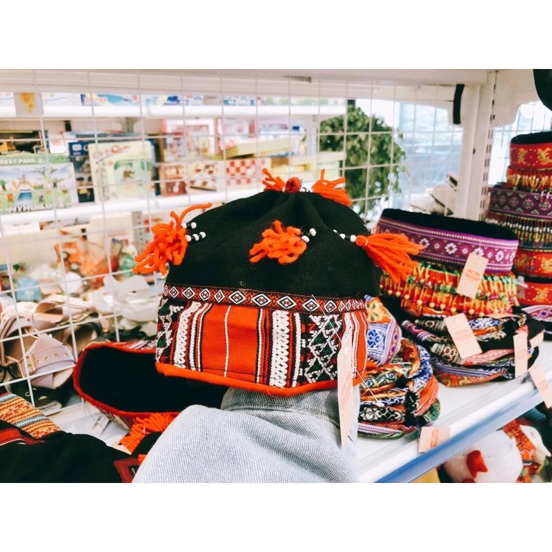 mũ thổ Cẩm dân tộc dao đỏ