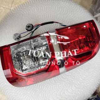 Đèn Hậu Xe Toyota Hilux 2010-2015