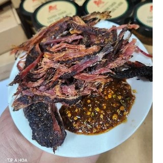 Thịt trâu gác bếp A Hoa gói nhỏ 50gr kèm chấm chẩm chéo