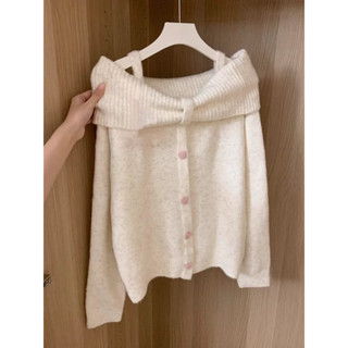 [ẢNH THẬT] SẴN Áo len trễ vai có hai dây khuy tim đỏ đón tết dáng nơ to dài tay bo gấu hothit ulzzang nữ sinh thu đông