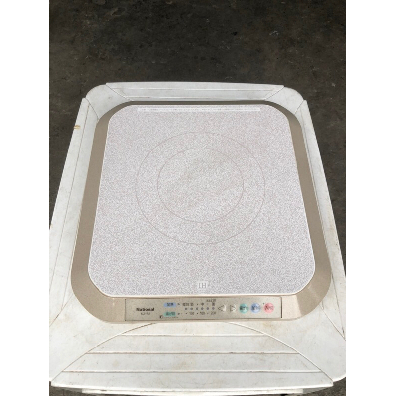 Bếp từ nội địa Nhật National KZ-P2 đã qua sử dụng còn mới 98%.