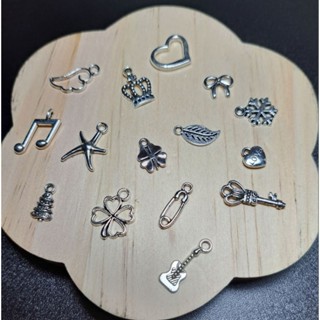 HỢP KIM - Charm để gắn vòng tay, làm mặt dây chuyền màu Radium (trắng bạc)