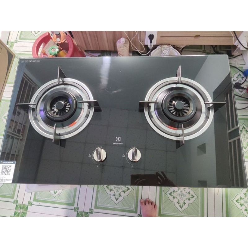 Bếp ga âm Electrolux EHG723BA hàng trưng bày