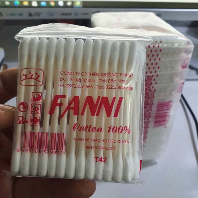 Tăm bông ngoáy tai FANNI người lớn