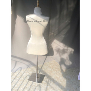 Manocanh nhung eo nhỏ chuyên dùng trưng bày váy cưới sang chảnh (số đo vai 36, 3 vòng 89-61-98)