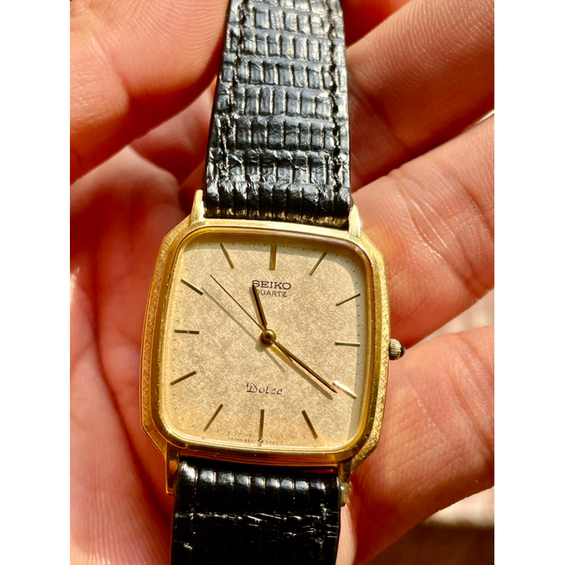 tank seiko đôn trề