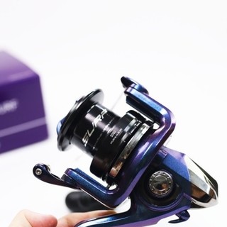 Máy câu cá Phantom Surf 5000, máy đứng, câu lure