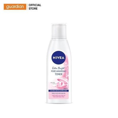 Nước Hoa Hồng Giúp Dưỡng Giúp Sáng Da & Se Khít Lỗ Chân Lông Nivea 200ml