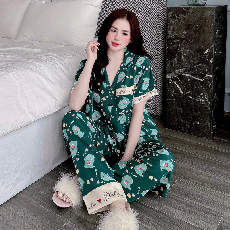 Đồ Bộ Lụa Viền Chữ Bigsize 55-100kg M8