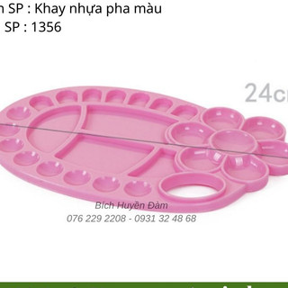 Khay nhựa pha màu vẽ trang trí bánh