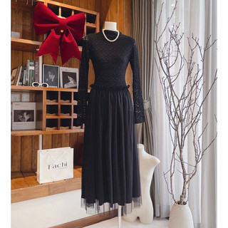 Đầm maxi trắng dài tầng(Sẵn tại shop )