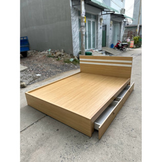 Giường gỗ, giường ngủ gỗ MDF 2 hộc kéo có sọc đầu giường (Giao hàng toàn quốc)