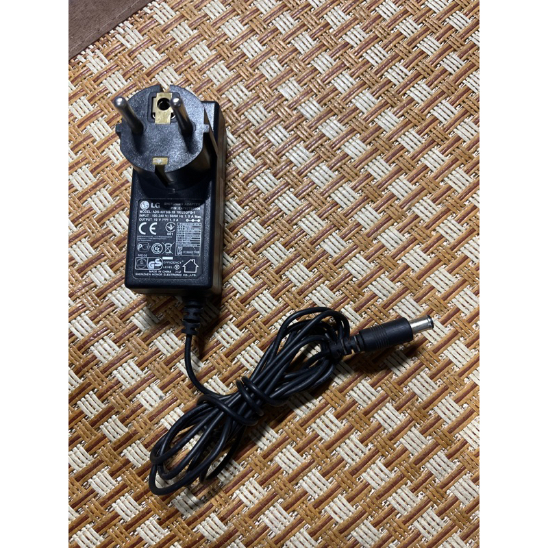 Adapter màn hình LG 19v