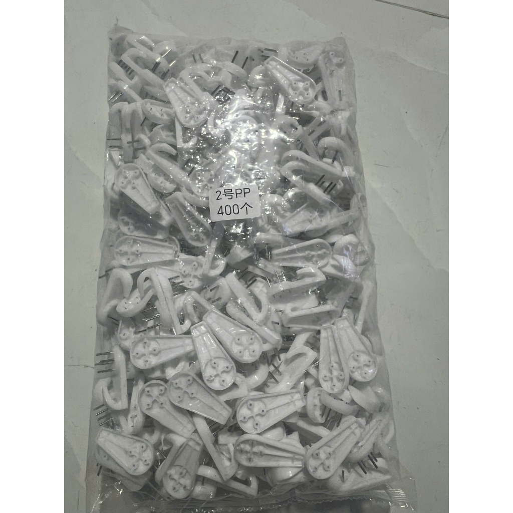 COMBO 1000C Đinh Treo Tranh 4 Chân LOẠI LỚN 4CM treo ảnh và đồng hồ treo tường bê tông không cần kho