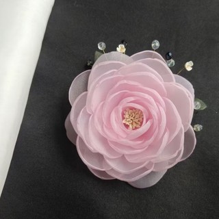 Hoa cài áo handmade Canto màu hồng phấn