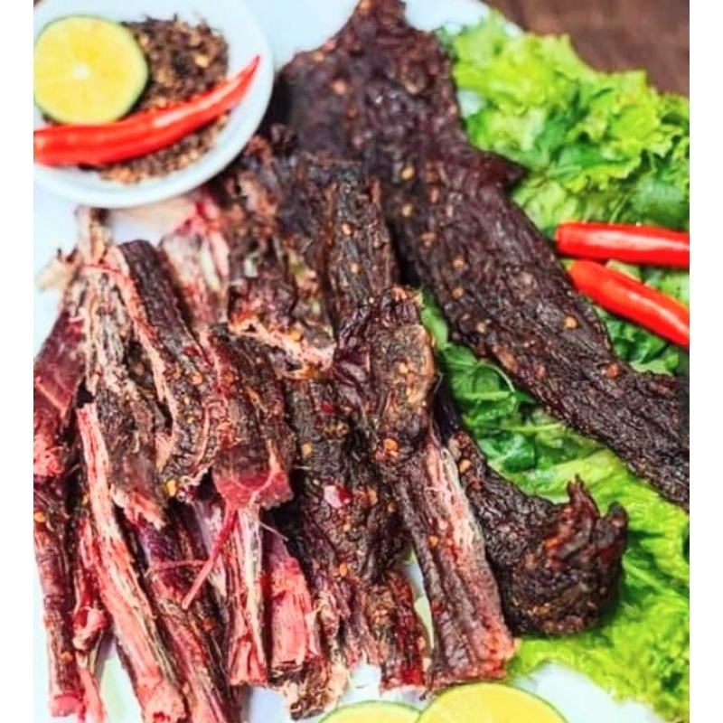 Thịt bò giằng, thịt bò gác bếp, sấy khô của Lào (1kg)