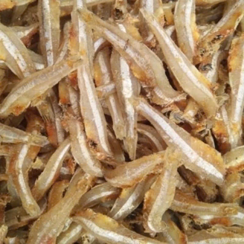 500gam Cá cơm trắng vị mặn, rất dai và ngon