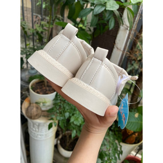 Búp bê trắng kem da mềm đại