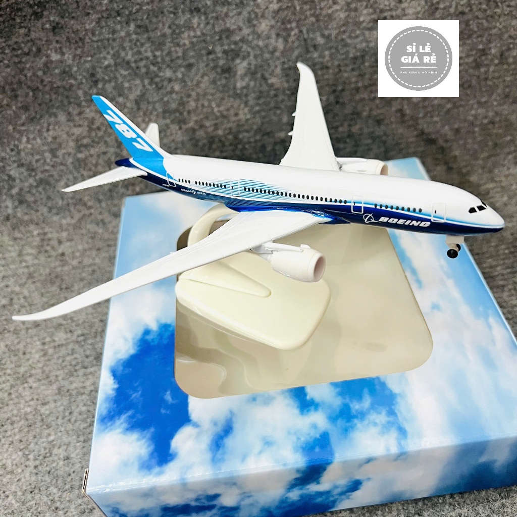 Mô Hình Máy Bay Boeing B787-8 Dreamliner “BOEING LIVERY” Tỉ Lệ 1:400 Bánh Xe Di Chuyển + Đế Trưng Bà