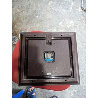 Đồng hồ treo tường