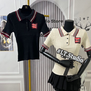 Áo len nữ cổ bẻ chữ thêu tag vuông ngực, len tăm kiểu cộc tay free size 557