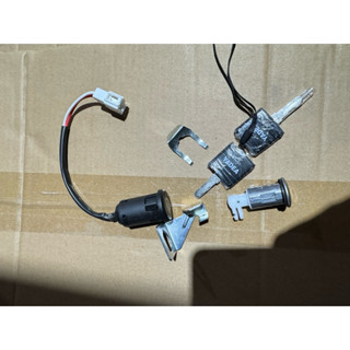 bộ khoá xe điện xmen neo zin chính hãng YADEA