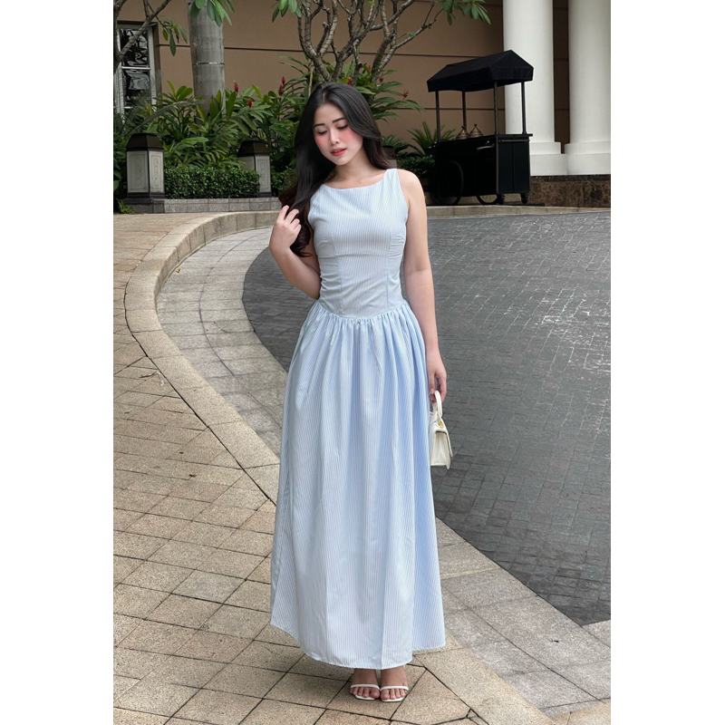 Váy nữ sát nách cổ tròn Uimeecloset váy maxi 2 lớp cho nữ  Women Dress | BigBuy360 - bigbuy360.vn