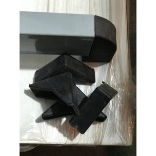 Bộ 4 miếng ốp cạnh bàn chống va đập khi di chuyển , bảo vệ góc cạnh bàn