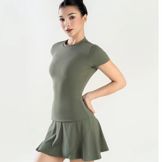 Set thể thao nữ màu xanh rêu áo cộc tay, váy xòe với quần đùi - tập pickleball, tập gym, yoga chạy bộ, vải kháng khuẩn