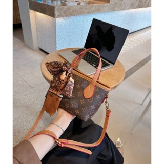 TT044 Túi xách nữ cầm tay eo vì 2 quai đeo chéo Lv xách mini tiện lợi Túi xách nữ LV túi da xịn phong cách