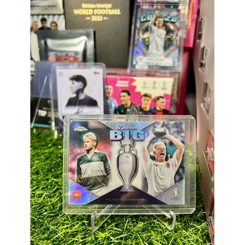 Thẻ bóng đá Schmeichel Big Dream Topps Chrome Euro 2024