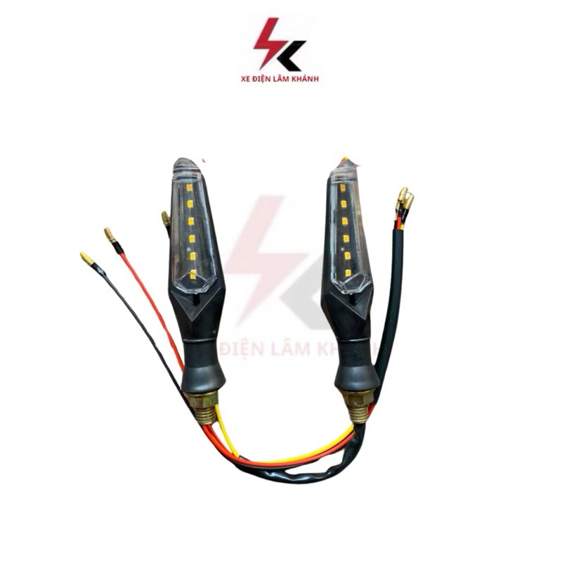 XI NHAN TRƯỚC M133 LED (1 doi)