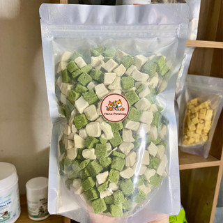 (Tăng cân, hỗ trợ tiêu búi lông) Gà viên sấy mix rau xanh, Thịt sấy cho chó, mèo, hana pet shop