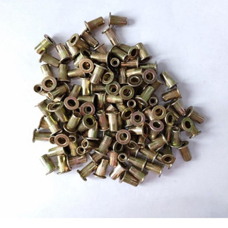 50 cái ốc tán rút M10 thép mạ
