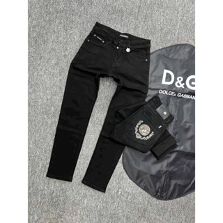 quần bò dài nam DG màu đen trơn,hoạ tiết túi điểm nhấn đẹp,vải dầy mềm co giãn nhẹ,phom dáng chuẩn 1:1 SC quảng châu