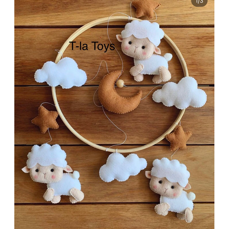 Treo nôi các chú cừu nhỏ
