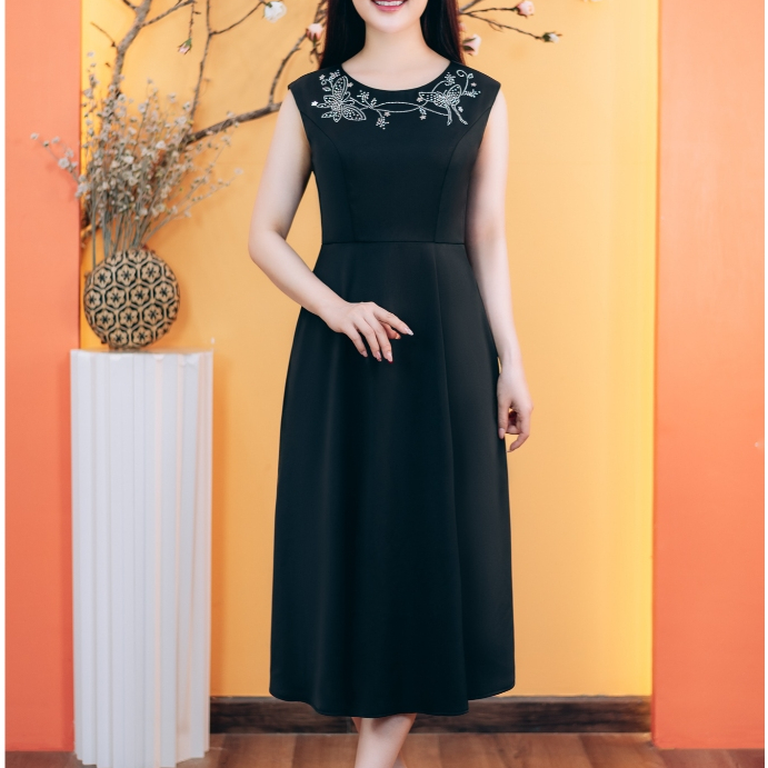 Đầm xòe trung niên - Cổ tròn đính đá tay sát nách - Màu Đen - TTV Store thời trang nữ TTV1814