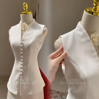 A053 Cabernet Áo lẻ Mosly TOP phối nút bọc cổ V kín lưng thanh lịch