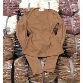 Áo thun tay dài cổ V ôm body chất thun cotton co dãn rất đẹp HÌNH THẬT