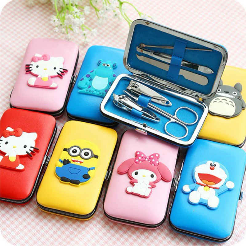 Bộ Dụng Cụ Chăm Sóc Móng Tay Móng Chân Cá Nhân Mini Manicure Set 7 Món
