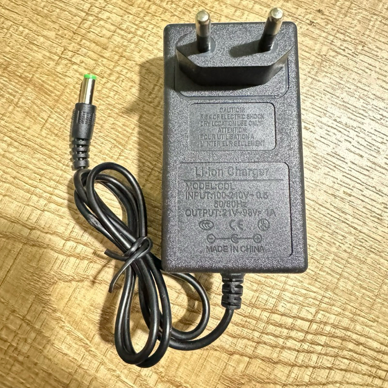 Sạc Pin máy khoan 21V - adapter 21V cho Pin máy khoan Li-ion 21V