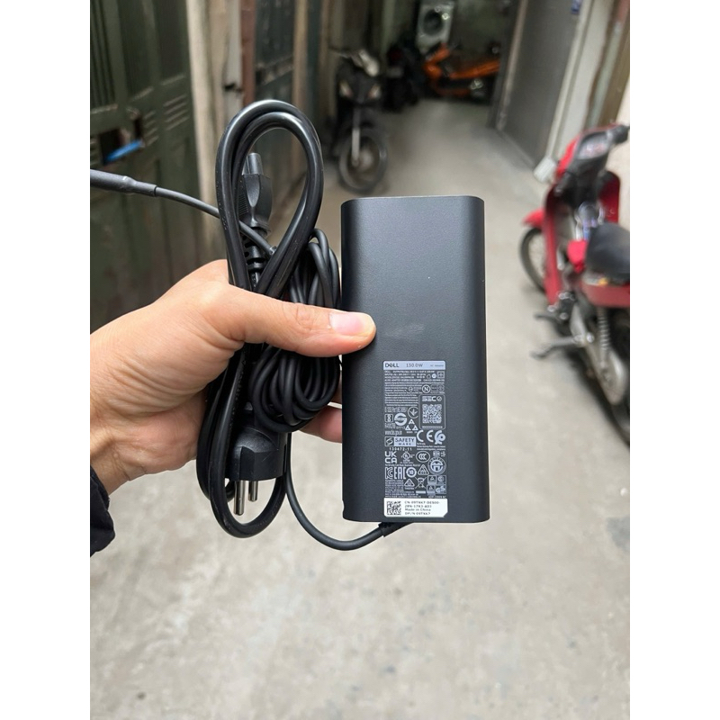 Sạc Laptop DELL XPS 15 9560