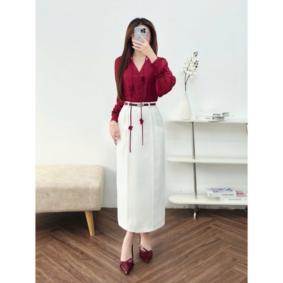 Chân Váy 𝐂𝐂𝐇𝐀𝐓 Dáng Suông Liin Chất Liệu Tuytsi Cao Cấp Sang Trọng 14CDS2033ST