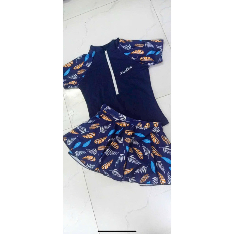 Bikini 2 mảnh đi biển váy xinh duyên dáng quần short trong xanh đen phối bông sẵn mút ngực | BigBuy360 - bigbuy360.vn