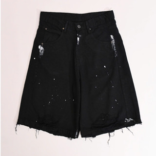 Baggy short / Quần Jeans lửng đen vẩy sơn Unisex