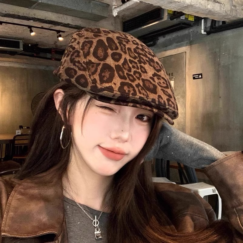 MŨ HOẠ SĨ DA BEO