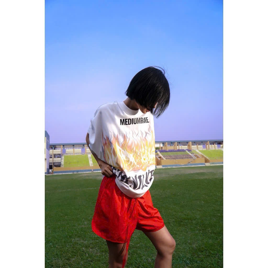 Áo Thun Chuẩn form Unisex Glow Boutique Nam Nữ Tay Lỡ From Rộng Chất Cotton