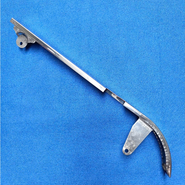 bọc sên win100 inox kiểu cong,chắn xích xe honda win100,catte xe win100